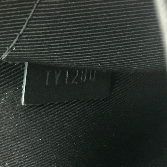 LOUIS VUITTON N60390 Damier Giant Pochette Jour NIGO collaboration clutch bag... - Picture 10 of 10